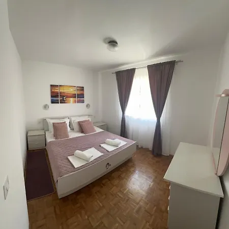 Oxygen Apartment *