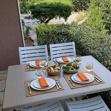 Oxygen Apartment *