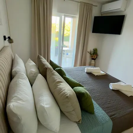 Oxygen Apartment *