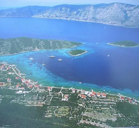 Oxygen Apartament Račišće