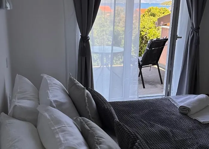 Oxygen Apartment Racisce